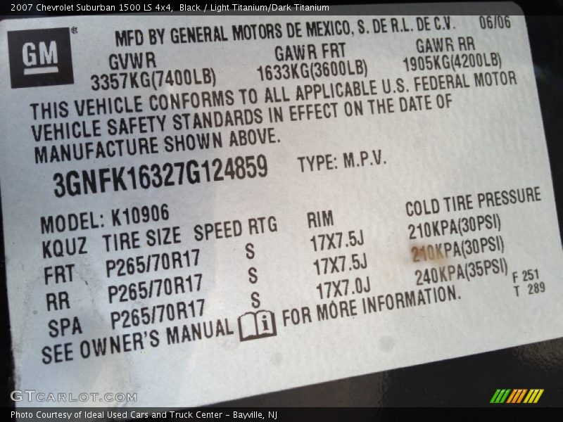 Black / Light Titanium/Dark Titanium 2007 Chevrolet Suburban 1500 LS 4x4