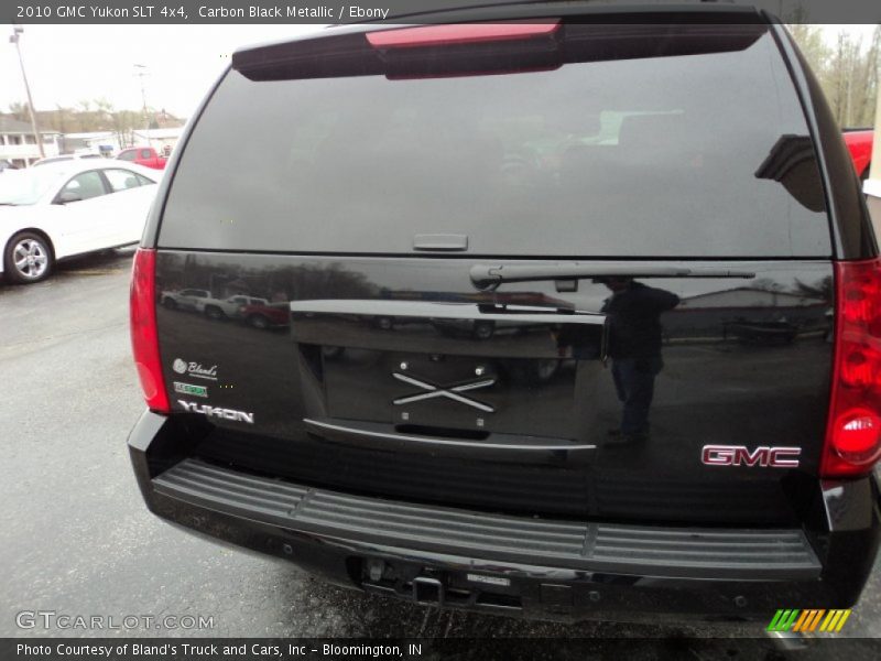 Carbon Black Metallic / Ebony 2010 GMC Yukon SLT 4x4