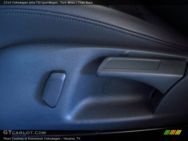 Pure White / Titan Black 2014 Volkswagen Jetta TDI SportWagen