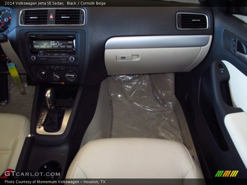 Black / Cornsilk Beige 2014 Volkswagen Jetta SE Sedan