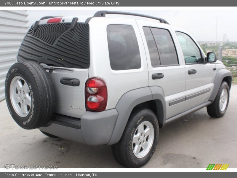 Bright Silver Metallic / Medium Slate Gray 2005 Jeep Liberty Sport