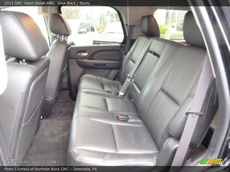 Onyx Black / Ebony 2011 GMC Yukon Denali AWD