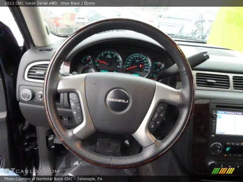 Onyx Black / Ebony 2011 GMC Yukon Denali AWD