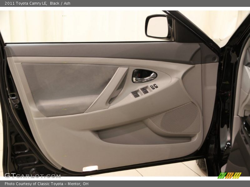 Black / Ash 2011 Toyota Camry LE