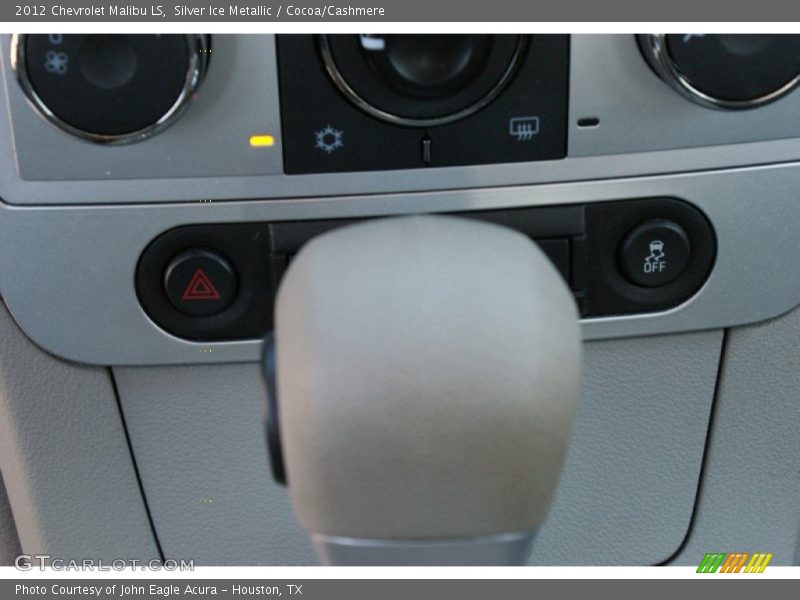 Silver Ice Metallic / Cocoa/Cashmere 2012 Chevrolet Malibu LS