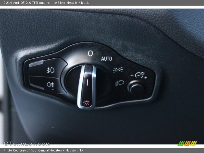 Ice Silver Metallic / Black 2014 Audi Q5 2.0 TFSI quattro