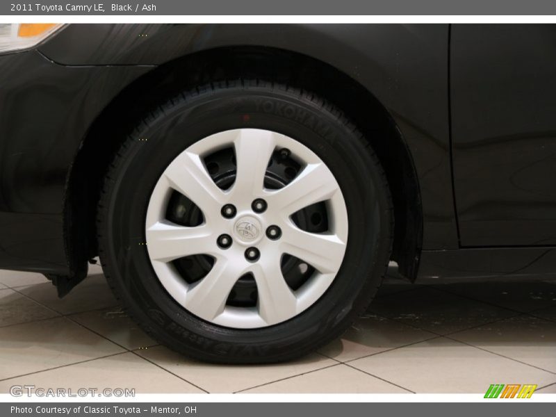 Black / Ash 2011 Toyota Camry LE