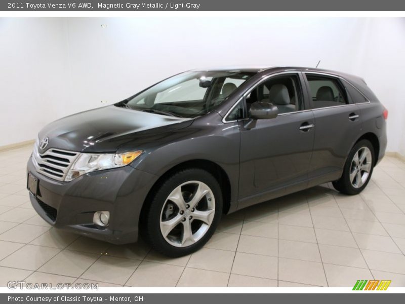 Magnetic Gray Metallic / Light Gray 2011 Toyota Venza V6 AWD
