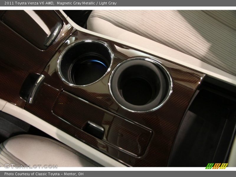 Magnetic Gray Metallic / Light Gray 2011 Toyota Venza V6 AWD