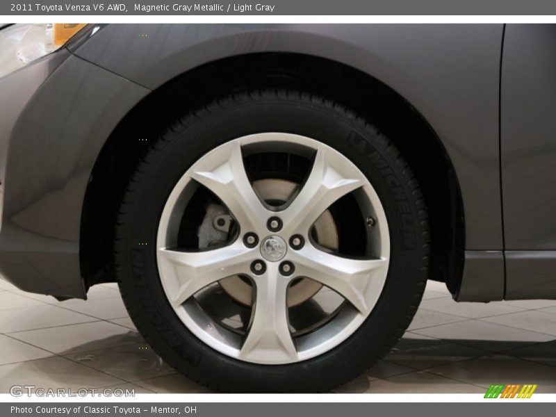 Magnetic Gray Metallic / Light Gray 2011 Toyota Venza V6 AWD