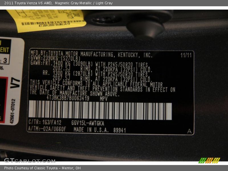 Magnetic Gray Metallic / Light Gray 2011 Toyota Venza V6 AWD