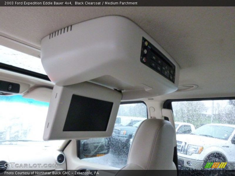 Black Clearcoat / Medium Parchment 2003 Ford Expedition Eddie Bauer 4x4