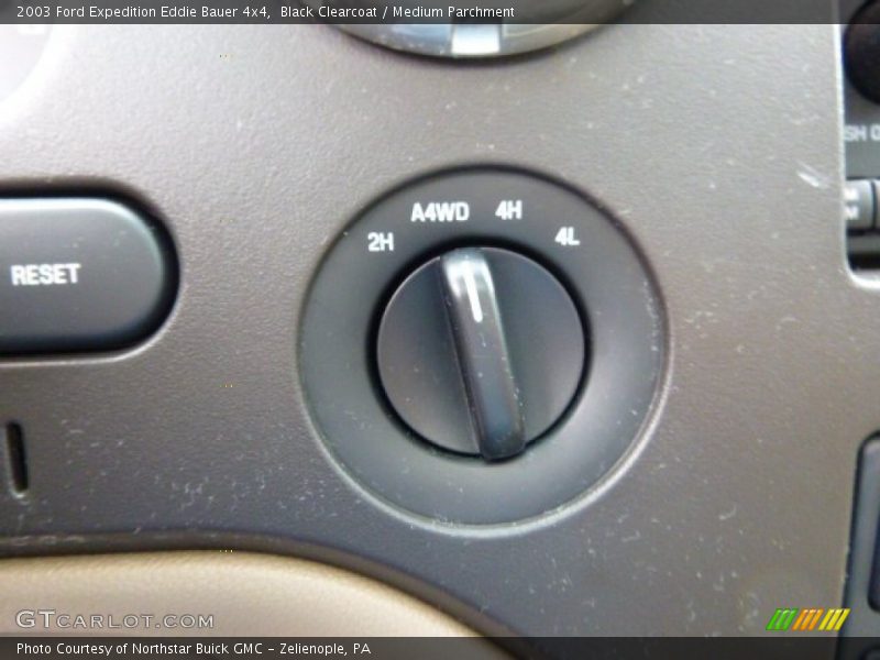 Black Clearcoat / Medium Parchment 2003 Ford Expedition Eddie Bauer 4x4