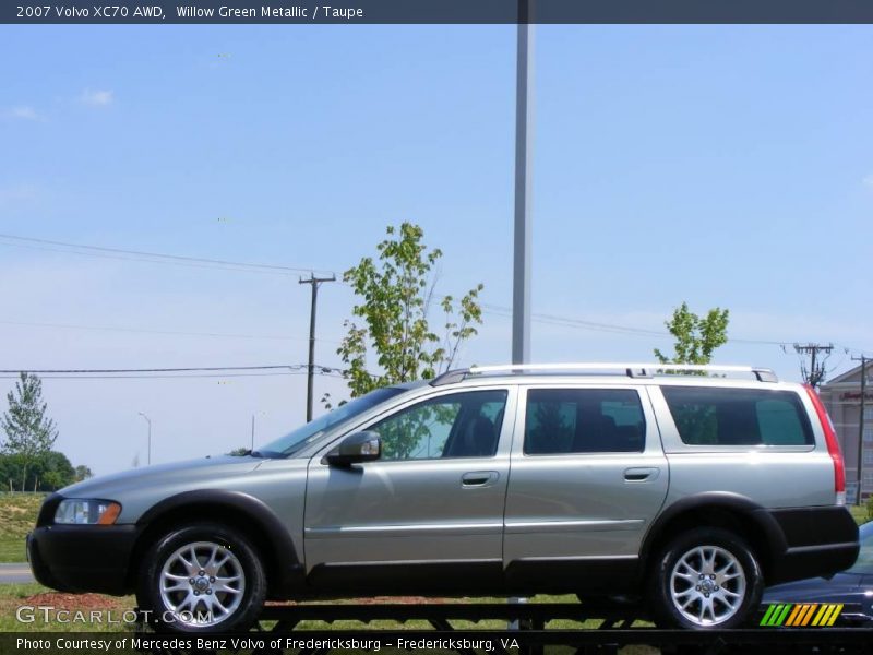 Willow Green Metallic / Taupe 2007 Volvo XC70 AWD