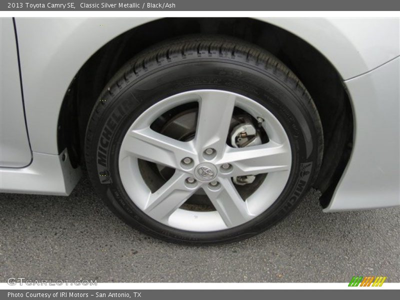 Classic Silver Metallic / Black/Ash 2013 Toyota Camry SE