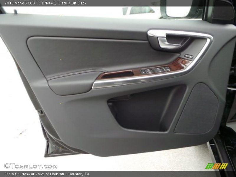 Black / Off Black 2015 Volvo XC60 T5 Drive-E
