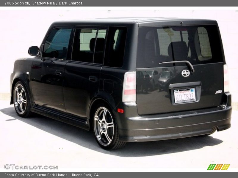 Shadow Mica / Dark Charcoal 2006 Scion xB