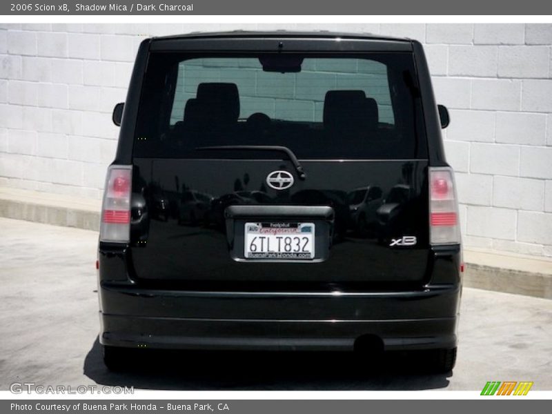 Shadow Mica / Dark Charcoal 2006 Scion xB