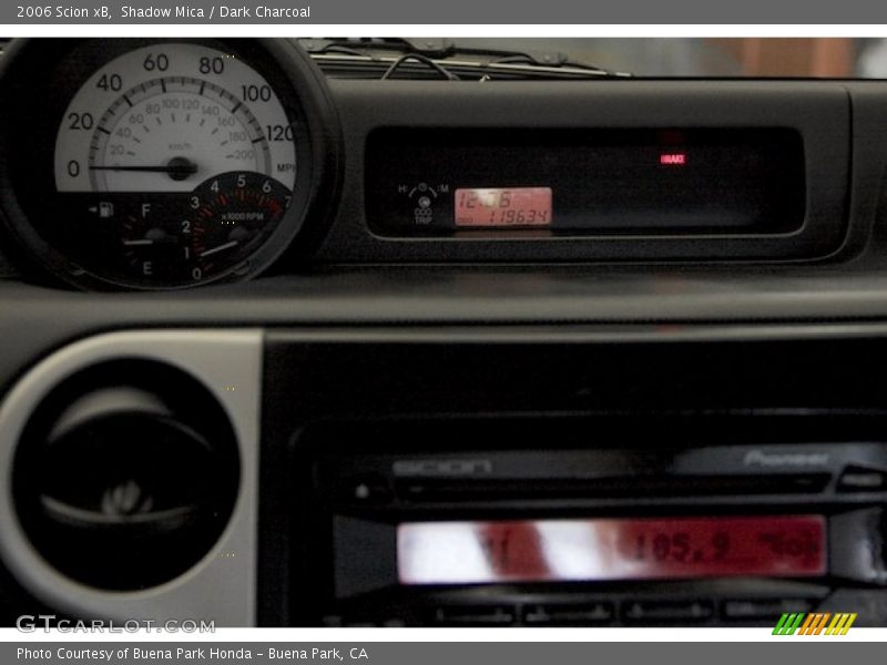 Shadow Mica / Dark Charcoal 2006 Scion xB