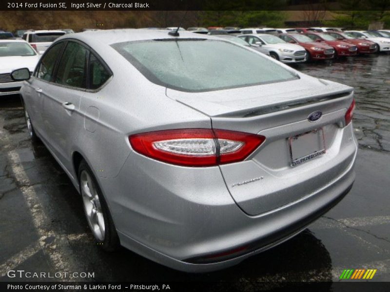 Ingot Silver / Charcoal Black 2014 Ford Fusion SE