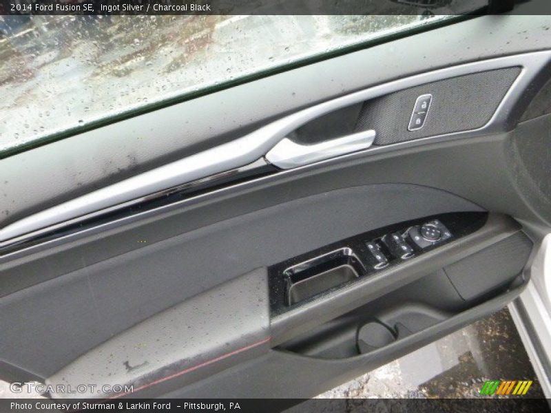 Ingot Silver / Charcoal Black 2014 Ford Fusion SE