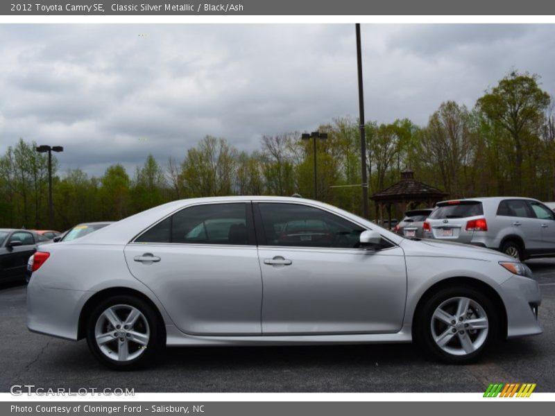 Classic Silver Metallic / Black/Ash 2012 Toyota Camry SE