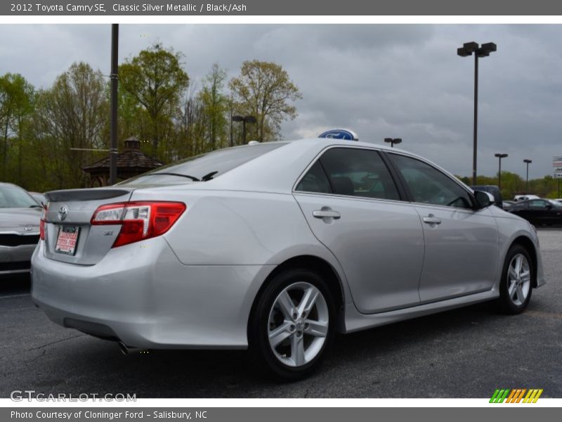 Classic Silver Metallic / Black/Ash 2012 Toyota Camry SE