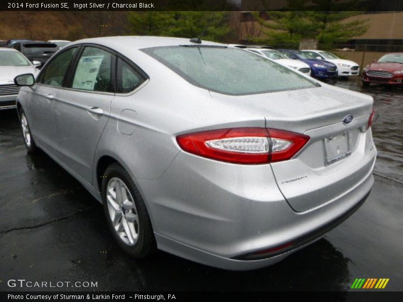 Ingot Silver / Charcoal Black 2014 Ford Fusion SE