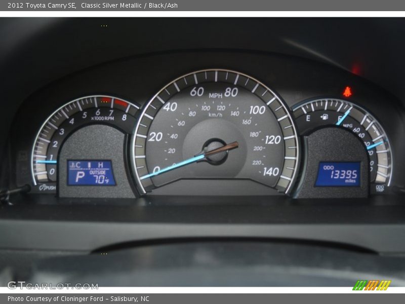 Classic Silver Metallic / Black/Ash 2012 Toyota Camry SE