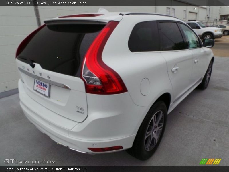 Ice White / Soft Beige 2015 Volvo XC60 T6 AWD