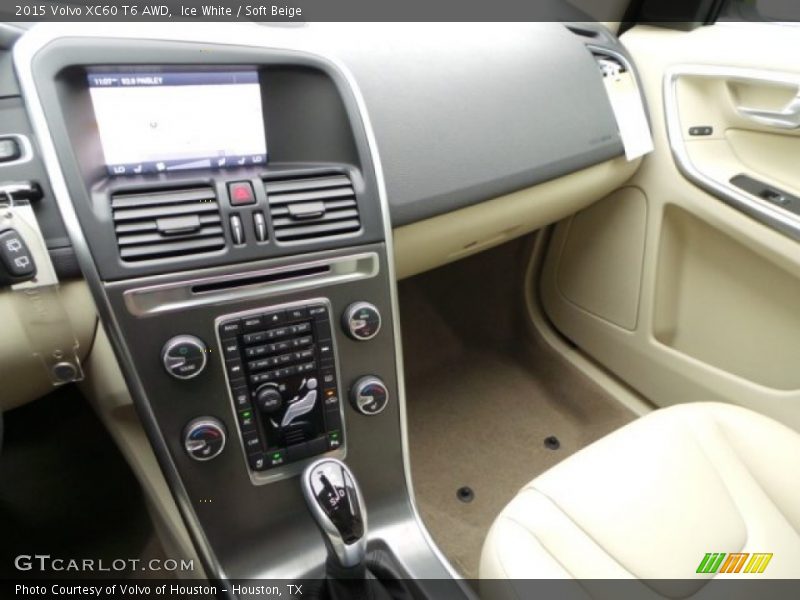 Ice White / Soft Beige 2015 Volvo XC60 T6 AWD