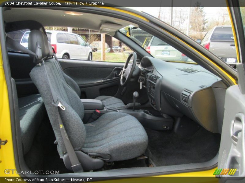 Rally Yellow / Graphite 2004 Chevrolet Cavalier Coupe