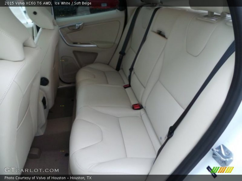 Ice White / Soft Beige 2015 Volvo XC60 T6 AWD
