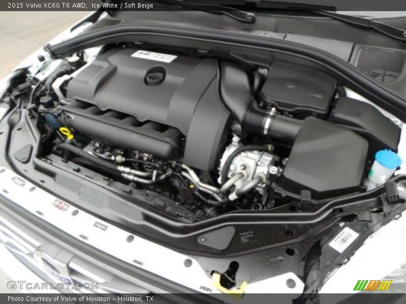 Ice White / Soft Beige 2015 Volvo XC60 T6 AWD