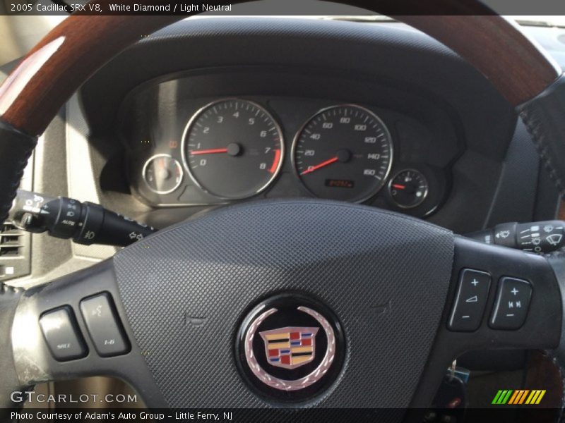 White Diamond / Light Neutral 2005 Cadillac SRX V8