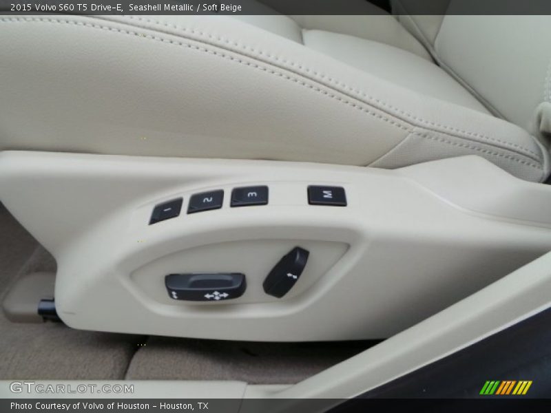 Seashell Metallic / Soft Beige 2015 Volvo S60 T5 Drive-E