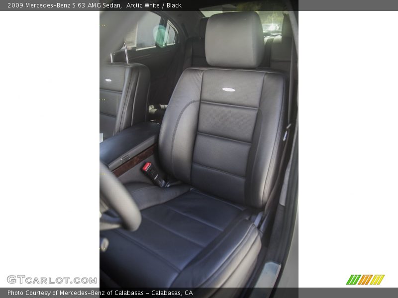Arctic White / Black 2009 Mercedes-Benz S 63 AMG Sedan