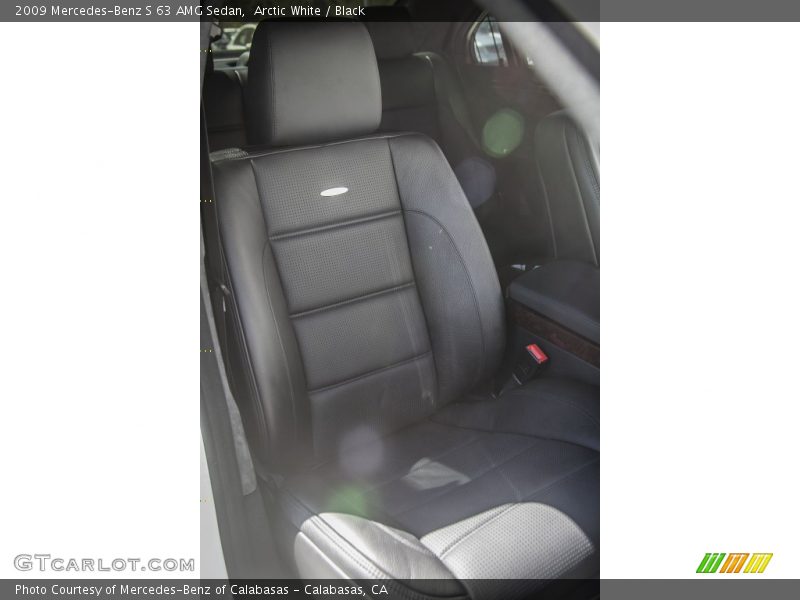 Arctic White / Black 2009 Mercedes-Benz S 63 AMG Sedan