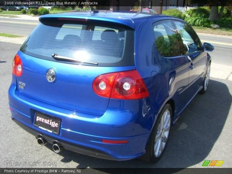 Deep Blue Metallic / Anthracite 2008 Volkswagen R32