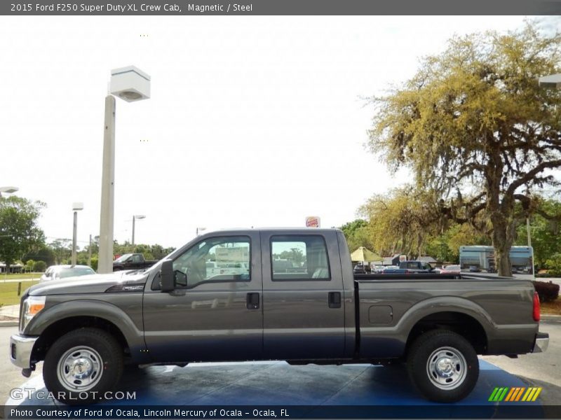  2015 F250 Super Duty XL Crew Cab Magnetic
