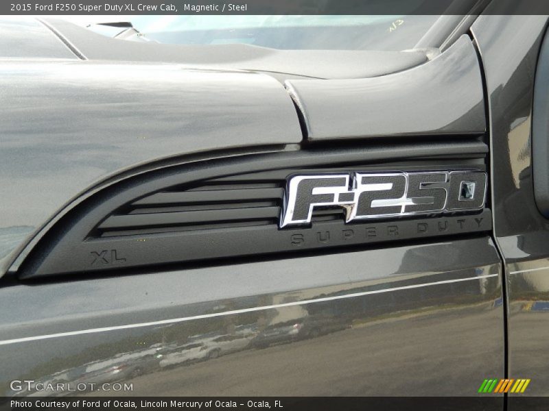  2015 F250 Super Duty XL Crew Cab Logo