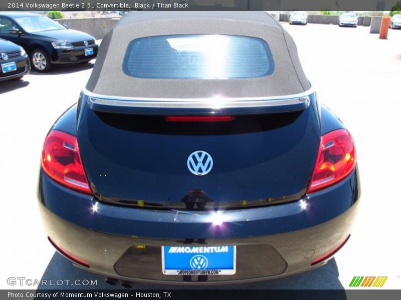 Black / Titan Black 2014 Volkswagen Beetle 2.5L Convertible