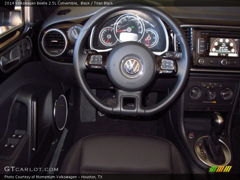 Black / Titan Black 2014 Volkswagen Beetle 2.5L Convertible