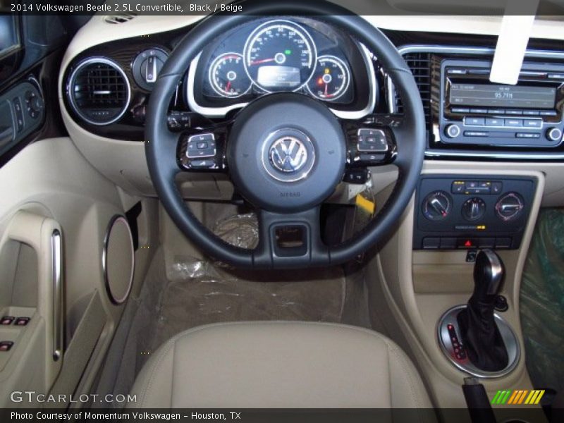 Black / Beige 2014 Volkswagen Beetle 2.5L Convertible