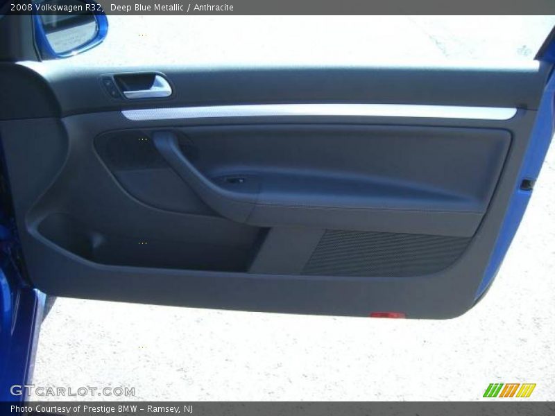 Deep Blue Metallic / Anthracite 2008 Volkswagen R32