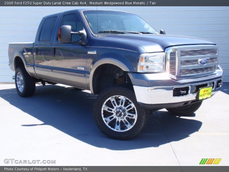 Medium Wedgewood Blue Metallic / Tan 2006 Ford F250 Super Duty Lariat Crew Cab 4x4