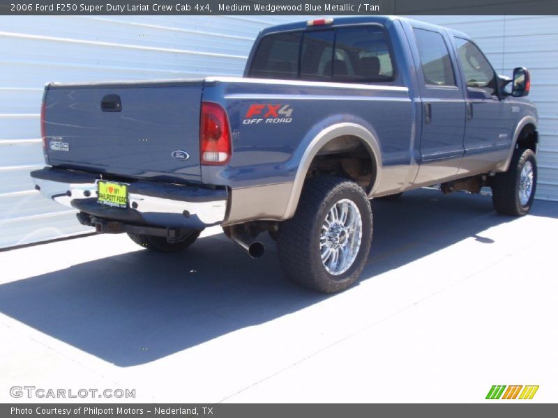 Medium Wedgewood Blue Metallic / Tan 2006 Ford F250 Super Duty Lariat Crew Cab 4x4