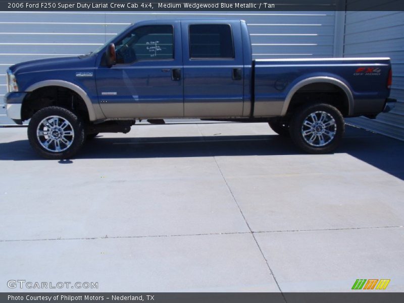 Medium Wedgewood Blue Metallic / Tan 2006 Ford F250 Super Duty Lariat Crew Cab 4x4