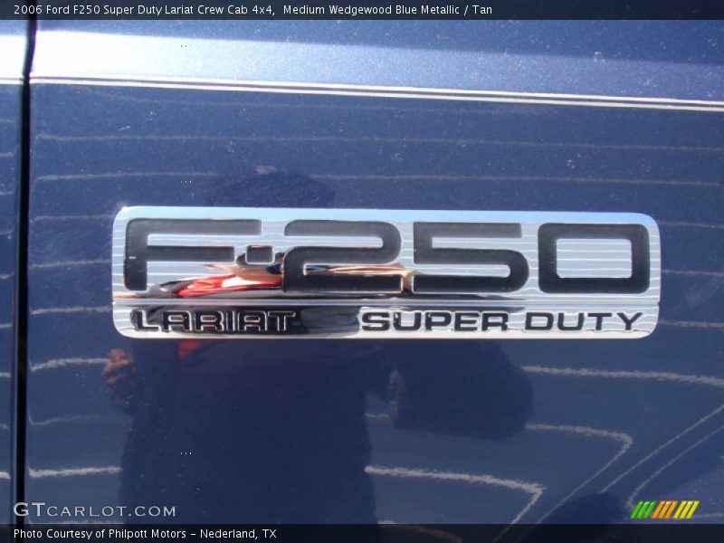 Medium Wedgewood Blue Metallic / Tan 2006 Ford F250 Super Duty Lariat Crew Cab 4x4