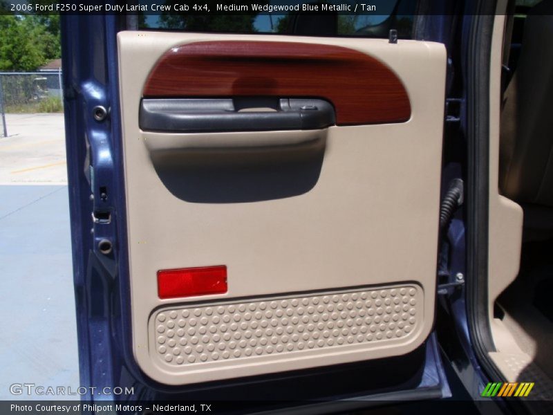 Medium Wedgewood Blue Metallic / Tan 2006 Ford F250 Super Duty Lariat Crew Cab 4x4